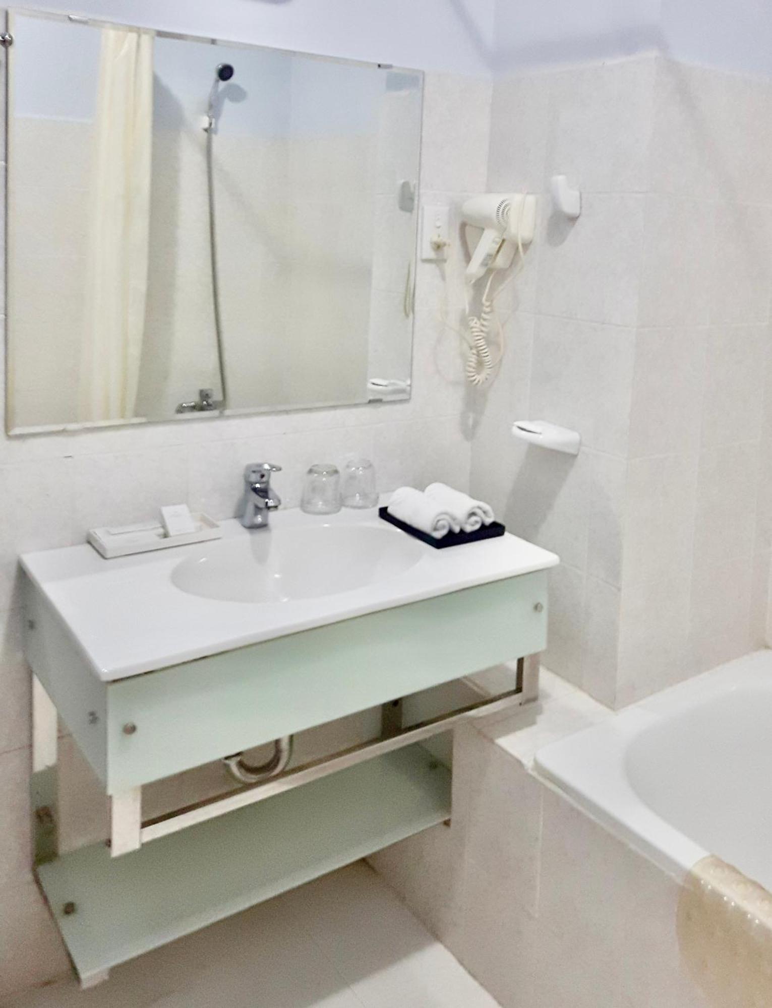 צ'או דוק Chau Pho Hotel מראה חיצוני תמונה