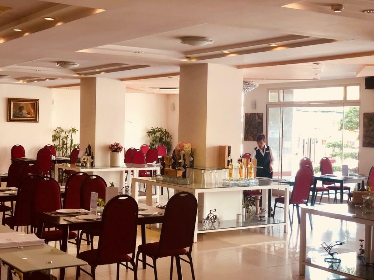 צ'או דוק Chau Pho Hotel מראה חיצוני תמונה